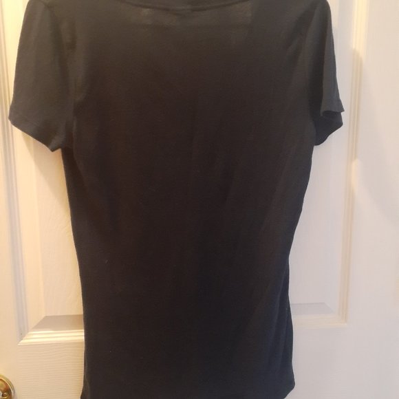 Juniors/ womens size large Hollister shirt - Picture 4 of 4